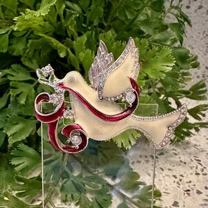 Christmas brooch of enamel Dove with rhinestones